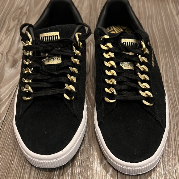 PUMA SUEDE CLASSIC X CHAIN. Size 5.5 Men - Picture 2 of 9